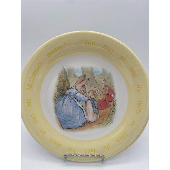 4 - Peter Rabbit Pottery Barn Kids Beatrix Potter Melamine Easter 9” Plate Set - Picture 2 of 4